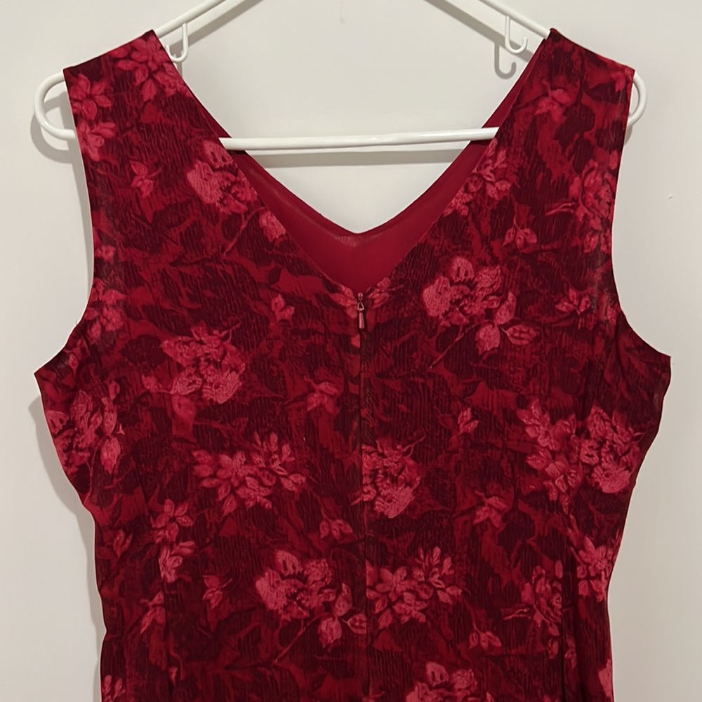 INC red floral printed maxi dress - size 10